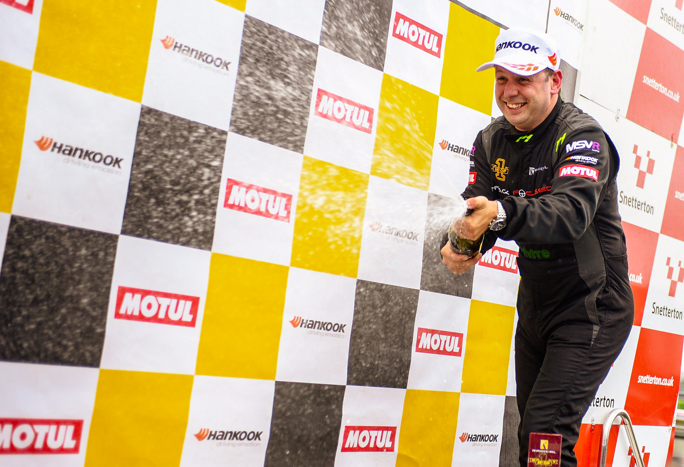 2020 SR1 Cup Comes to a Head at Donington Park