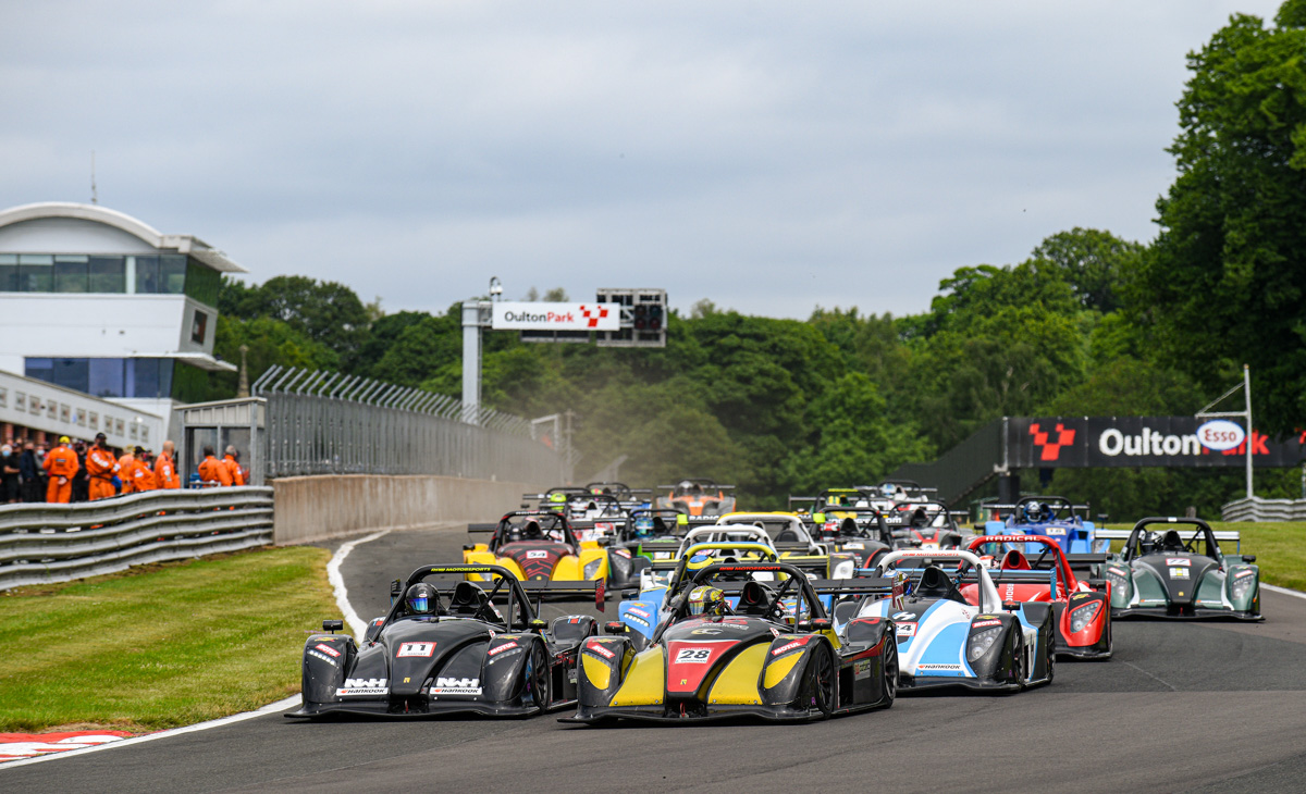 UK: Goodman and McFadden take debut victories and Clark Shines in Masters Class at Summer Cup